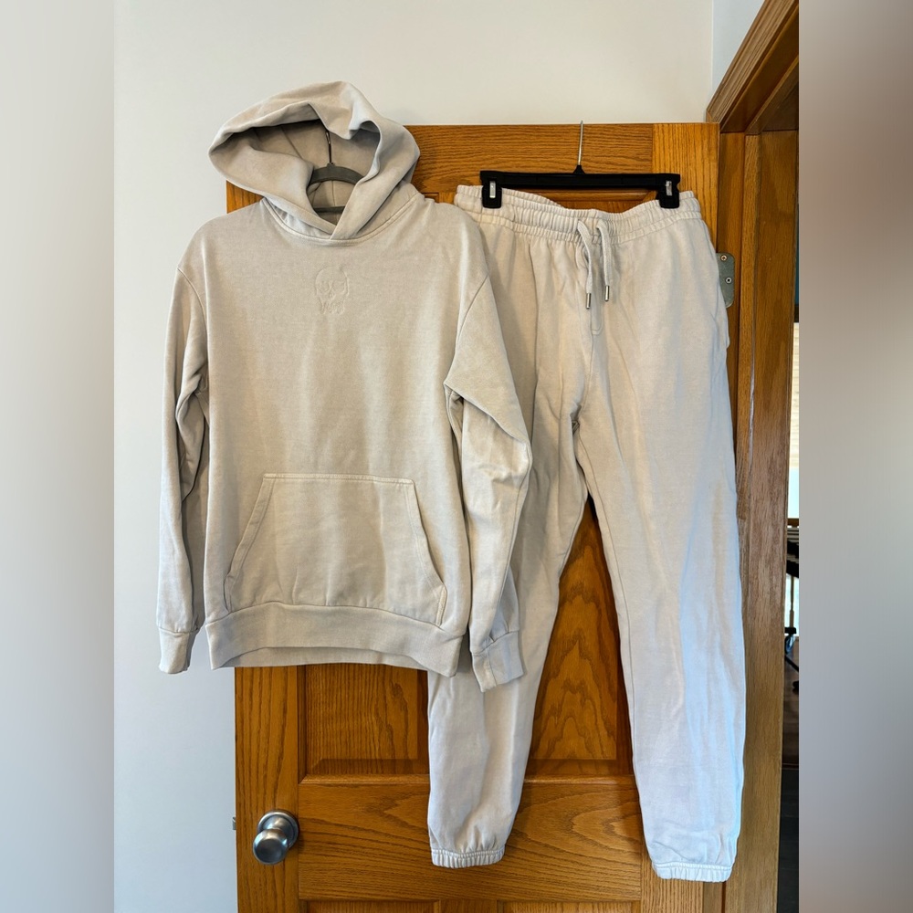 Skullhouse Hoodie and Sweatpants Set